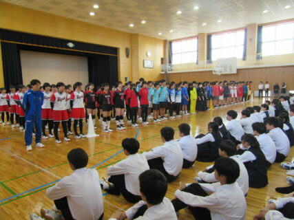 令和７年５月【学校行事】創校記念式、高校総体壮行会　を行いました。